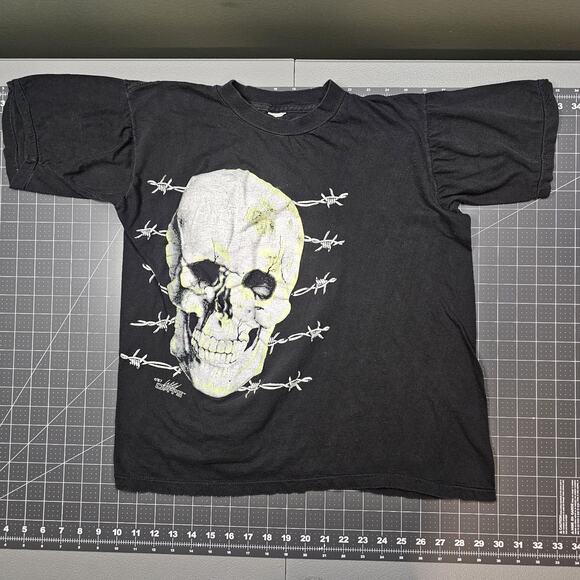 Vintage Barbed Wire Skull Tshirt Small Wild Oats 80s Punk Metal Grunge Skater - Picture 1 of 10